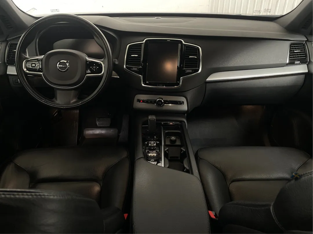 2020 Volvo XC90 — photo 4