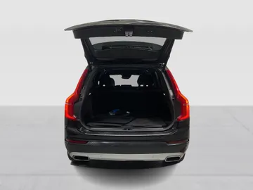 2020 Volvo XC90 - image 14