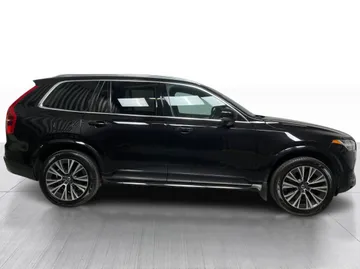 2020 Volvo XC90 - image 2