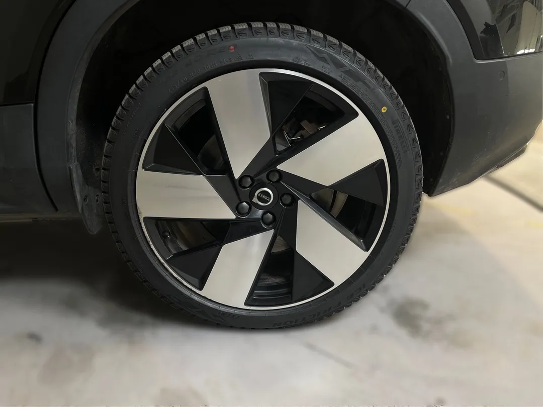 2023 Volvo XC40 Recharge Pure Electric Ultimate, photo 8