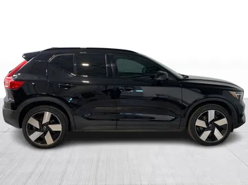 2023 Volvo XC40 Recharge Pure Electric - image 2