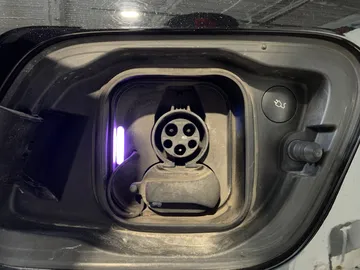 2023 Volvo XC40 Recharge Pure Electric - image 22