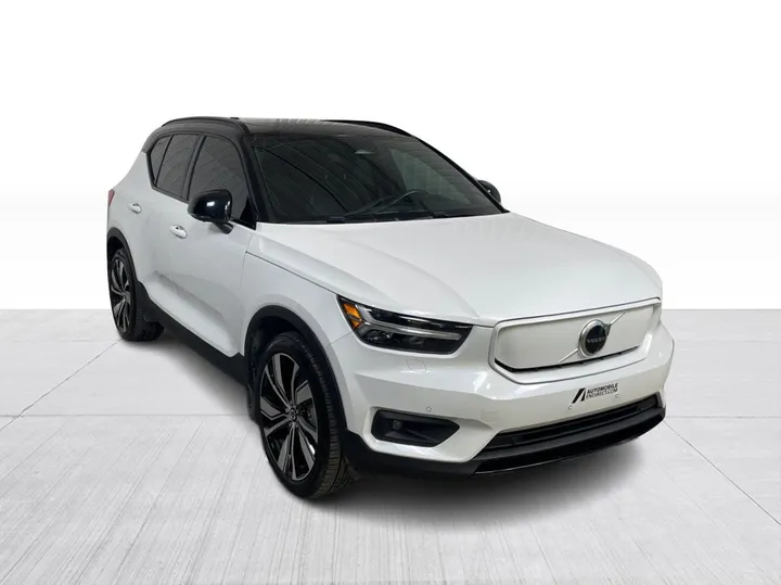 2021 Volvo XC40