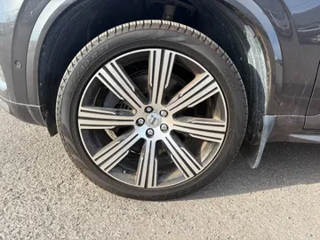 2024 Volvo XC90 Recharge - image 9
