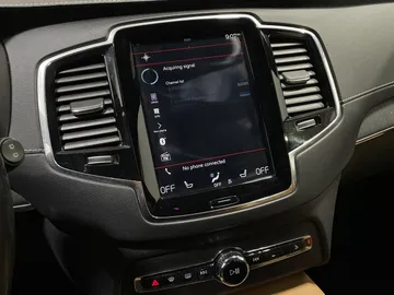 2022 Volvo XC90 Recharge - image 37