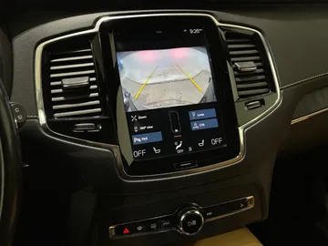 2022 Volvo XC90 Recharge - image 24