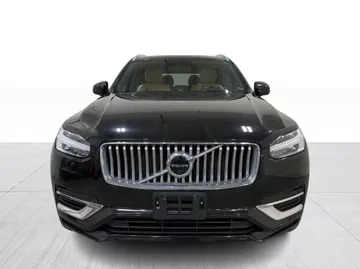 2022 Volvo XC90 Recharge - image 3