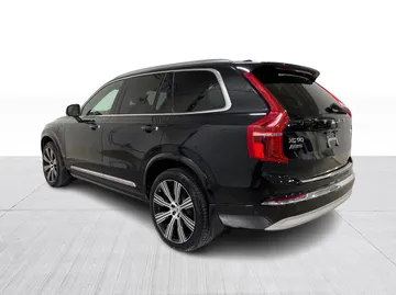 2022 Volvo XC90 Recharge - image 7