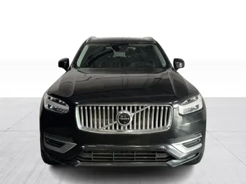 2022 Volvo XC90 Recharge - image 2