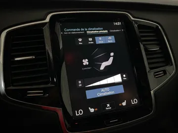 2022 Volvo XC90 Recharge - image 24