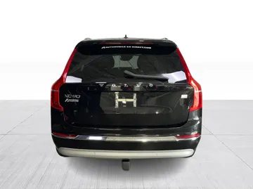 2022 Volvo XC90 Recharge - image 7