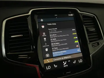 2022 Volvo XC90 Recharge - image 32