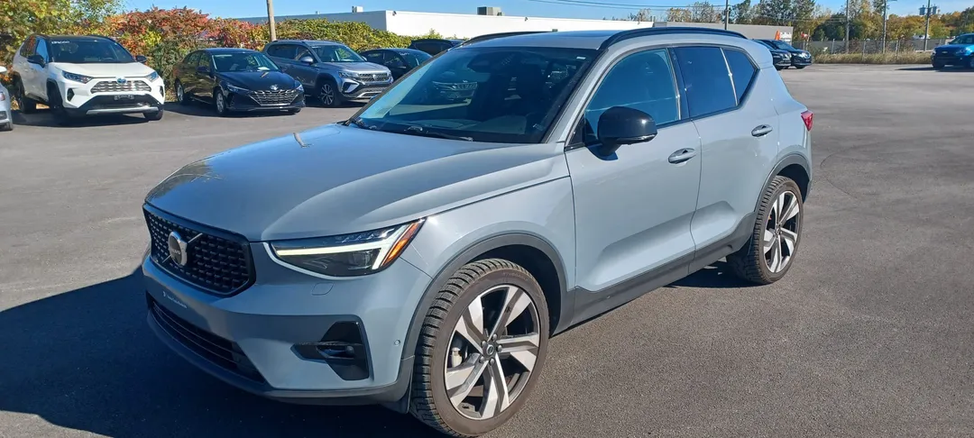 2023 Volvo XC40 for sale - photo 3