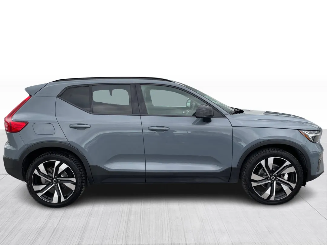 Volvo XC40 2023 à vendre - photo 2