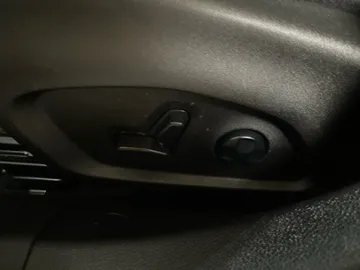 2023 Dodge Hornet - image 20