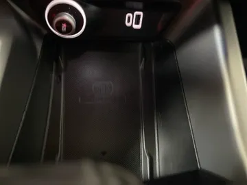 2023 Dodge Hornet - image 31