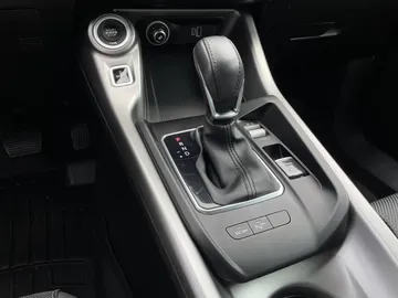 2024 Dodge Hornet - image 27