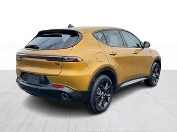 2024 Dodge Hornet - image 14
