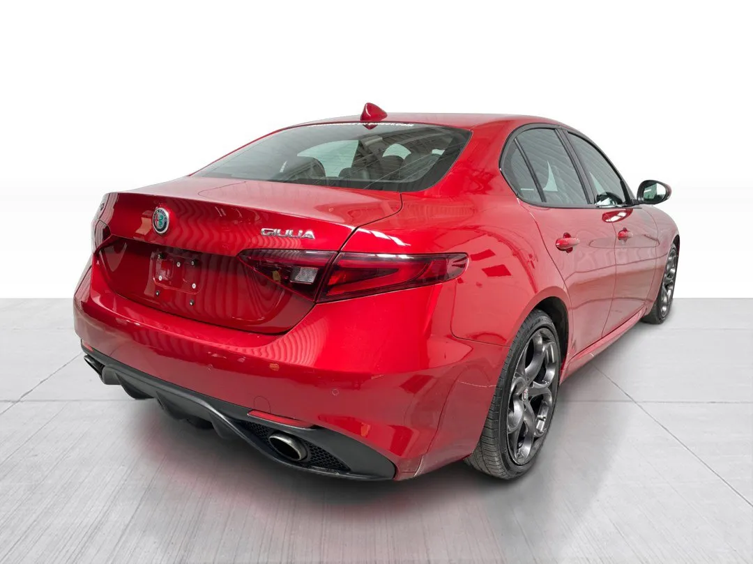 2018 Alfa Romeo Giulia Ti AWD, photo 7