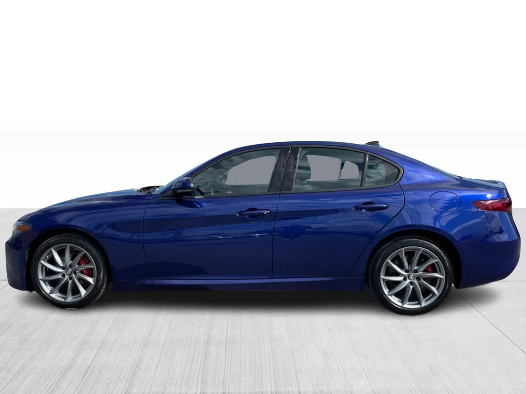 2022 Alfa Romeo Giulia Sprint AWD, photo 9