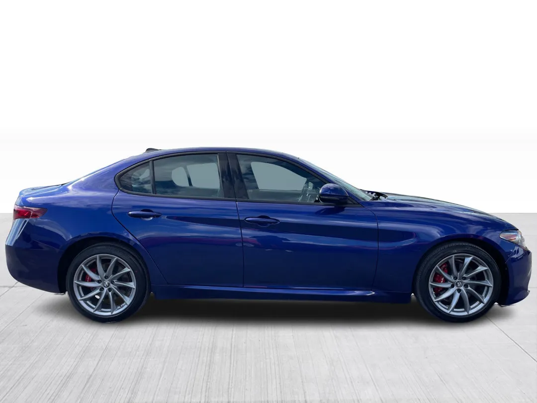 Alfa Romeo Giulia 2022 à vendre - photo 2