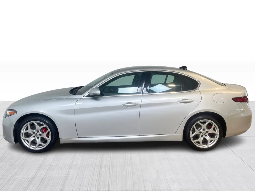 2021 Alfa Romeo Giulia Ti AWD, photo 10