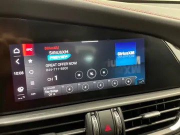 2023 Alfa Romeo Giulia - image 30