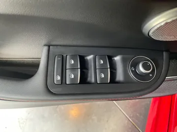 2023 Alfa Romeo Giulia - image 27