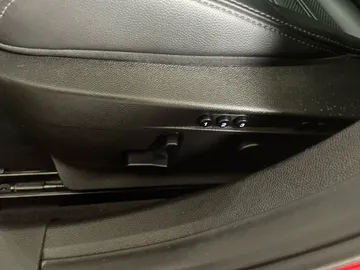 2023 Alfa Romeo Giulia - image 18