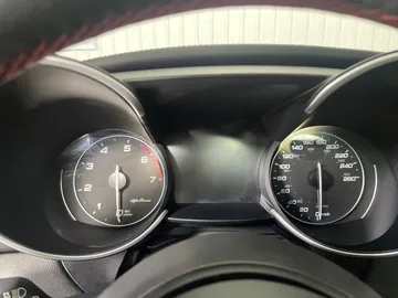 2023 Alfa Romeo Giulia - image 15