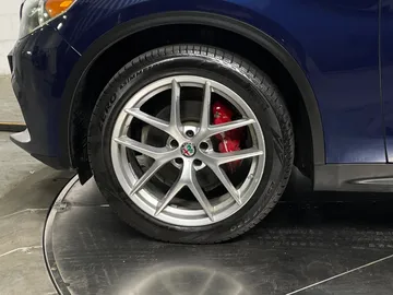 2018 Alfa Romeo Stelvio - image 6