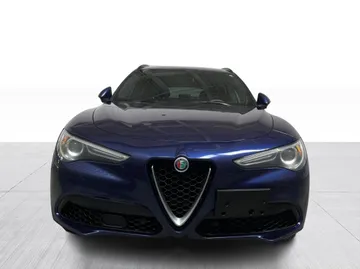 2018 Alfa Romeo Stelvio - image 7
