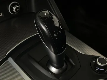 2018 Alfa Romeo Stelvio - image 27