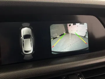 2018 Alfa Romeo Stelvio - image 24