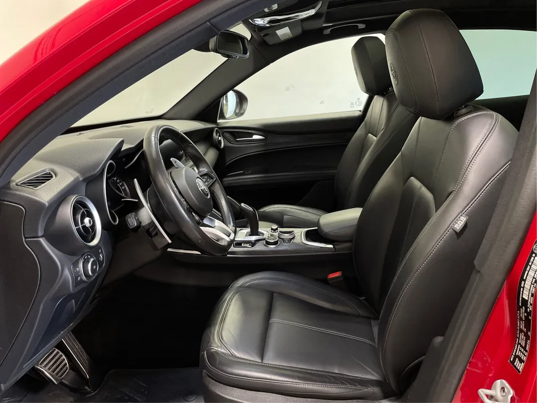 2022 Alfa Romeo Stelvio for sale - photo 3