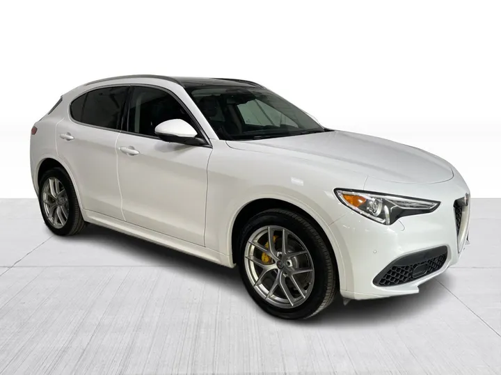 2021 Alfa Romeo Stelvio