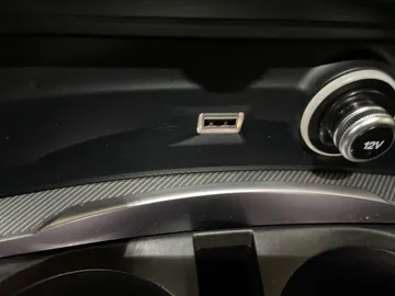 2021 Alfa Romeo Stelvio - image 31