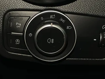 2023 Alfa Romeo Stelvio - image 19