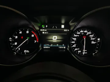 2023 Alfa Romeo Stelvio - image 17