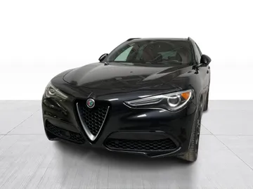 2021 Alfa Romeo Stelvio - image 10
