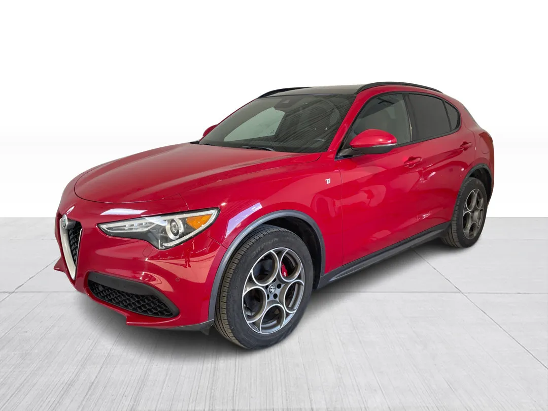 2022 Alfa Romeo Stelvio Ti, photo 3