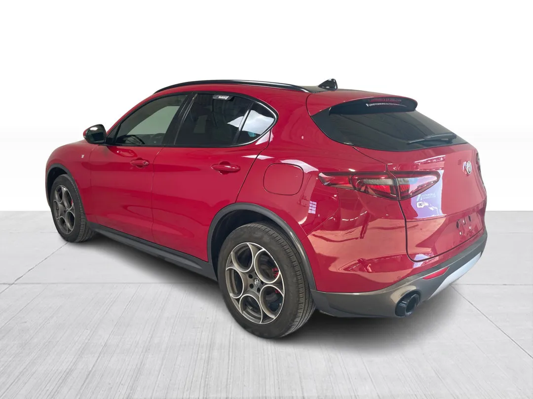 2022 Alfa Romeo Stelvio Ti, photo 5