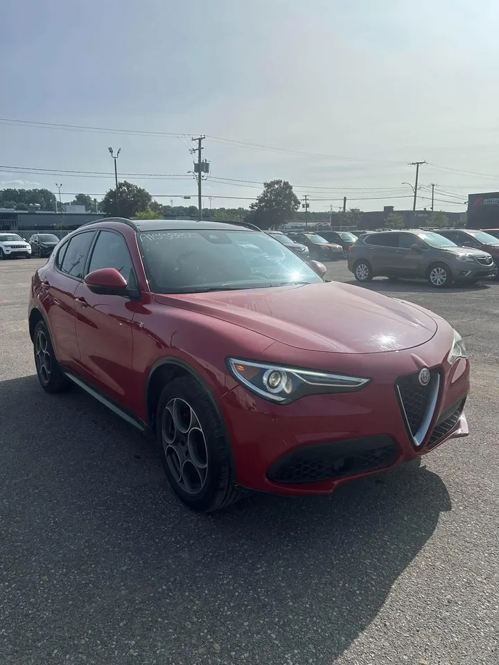 2022 Alfa Romeo Stelvio