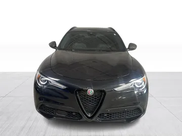 2023 Alfa Romeo Stelvio - image 8