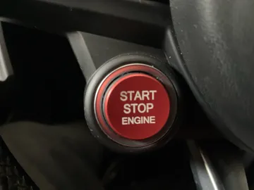2022 Alfa Romeo Stelvio - image 26