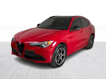 2022 Alfa Romeo Stelvio - image 9