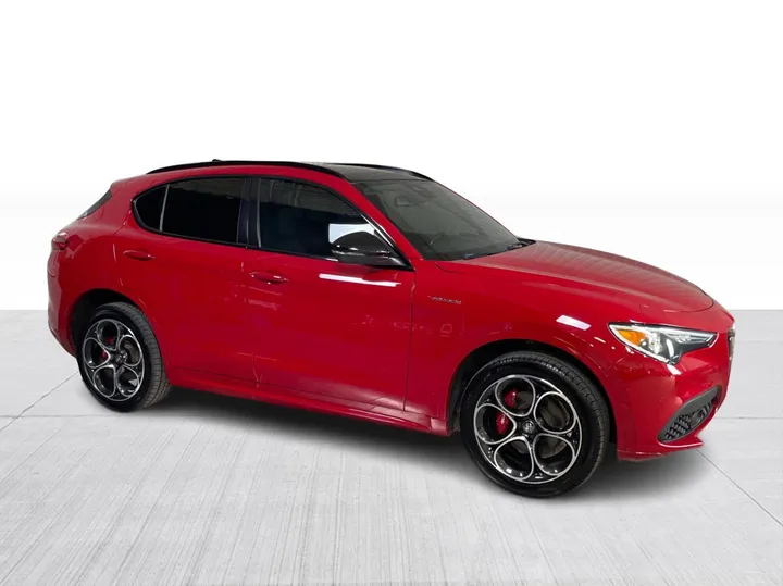 2022 Alfa Romeo Stelvio