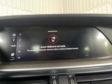 2023 Alfa Romeo Stelvio - image 30