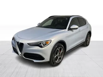 2023 Alfa Romeo Stelvio - image 9