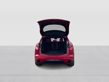 2020 Alfa Romeo Stelvio - image 13